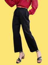 Charger l'image dans la galerie, Pantalon vintage Sidonie - Noir à plis et revers. Taille S, 36, 38. Gérard Pasquier. Made in France