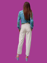 Charger l'image dans la galerie, Pantalon vintage Marguerite - Velours côtelé blanc cassé. Taille S, 36, 38. Made in Marocco