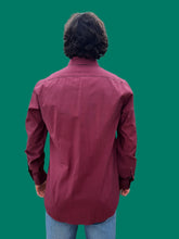 Charger l'image dans la galerie, Chemise "Seconde" Thomas - Violine uni. Taille M, 38, 40. Michael Kors. Modern Fit.