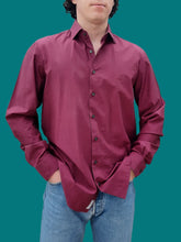 Charger l'image dans la galerie, Chemise "Seconde" Thomas - Violine uni. Taille M, 38, 40. Michael Kors. Modern Fit.