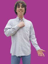 Charger l'image dans la galerie, Chemise "Seconde" Simon - Grise à carreaux blanc. Taille M, 38, 40. Lacoste.