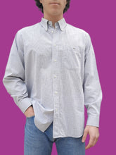 Charger l'image dans la galerie, Chemise "Seconde" Simon - Grise à carreaux blanc. Taille M, 38, 40. Lacoste.