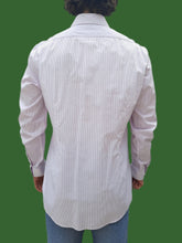 Charger l'image dans la galerie, Chemise "Seconde" Olivier - Blanche à fines rayures roses. Fitted. Taille L, 40, 42. Calvin Klein.
