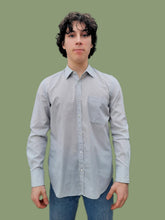 Charger l'image dans la galerie, Chemise vintage Mathieu - Logo brodé sur la manche. Taille M, 38, 40. Yves Saint Laurent.