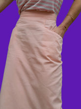 Charger l'image dans la galerie, Jupe crayon vintage Salomé - En coton rose et poches. Taille S, 36, 38. Grafity's Paris. Made in France.