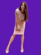 Charger l'image dans la galerie, Jupe crayon vintage Salomé - En coton rose et poches. Taille S, 36, 38. Grafity's Paris. Made in France.