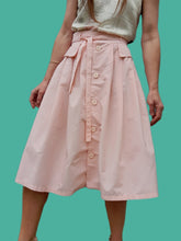 Charger l'image dans la galerie, Jupe vintage Astrid - Toute boutonnée en coton rose. Taille S, 36, 38. Miss Helen. Made in Italy
