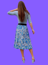 Charger l'image dans la galerie, Jupe vintage Célia - Plissée, fluide et fleurie. Taille M, 38, 40. Made in France.