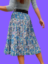 Charger l'image dans la galerie, Jupe vintage Célia - Plissée, fluide et fleurie. Taille M, 38, 40. Made in France.