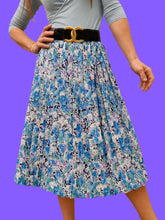 Charger l'image dans la galerie, Jupe vintage Célia - Plissée, fluide et fleurie. Taille M, 38, 40. Made in France.