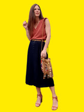 Charger l'image dans la galerie, Jupe vintage Marlène - En crêpe bleue marine. Taille L, 40, 42. Canda.