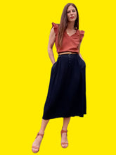 Charger l'image dans la galerie, Jupe vintage Marlène - En crêpe bleue marine. Taille L, 40, 42. Canda.