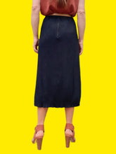 Charger l'image dans la galerie, Jupe vintage Marlène - En crêpe bleue marine. Taille L, 40, 42. Canda.
