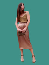 Charger l'image dans la galerie, Jupe vintage Lara - Satin vieux rose. Mi-longue. Taille M, 38, 40. Made in France.