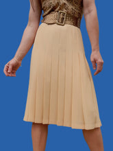 Charger l'image dans la galerie, Jupe vintage Anne Flore - Plissé permanent jaune. Taille XL, 42, 44. Louis Féraud