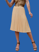 Charger l'image dans la galerie, Jupe vintage Anne Flore - Plissé permanent jaune. Taille XL, 42, 44. Louis Féraud