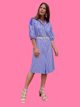 Charger l'image dans la galerie, Robe vintage Martha - A rayures bleues et blanches. Taille M, 38, 40. Elvi Couture. Made in Holland.