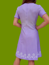 Charger l'image dans la galerie, Robe vintage Marlène - Parme à pois et à fleurs. Taille M, 38, 40.