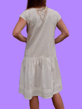 Charger l'image dans la galerie, Robe vintage Héloïse - Col Victorien brodé écru. Taille S, 36, 38.