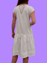 Charger l'image dans la galerie, Robe vintage Héloïse - Col Victorien brodé écru. Taille S, 36, 38.