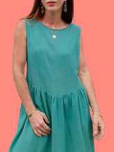 Charger l'image dans la galerie, Robe vintage Dorine - Verte au dos dégagé. Taille XL, 42, 44. Carole Richard. Made in France.