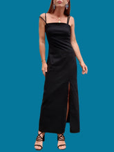Charger l'image dans la galerie, Longue robe "Seconde" Amanda - Bustier noir et fente. M, 38, 40. Orsay.