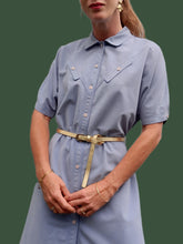 Charger l'image dans la galerie, Robe chemise vintage Liliane - Bleu glacier, boutonnée. Taille L, 40, 42. Jean Bailly. Made in France.