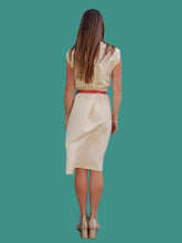 Charger l'image dans la galerie, Robe vintage Jésabelle - En soie Ecrue. Taille S, 36, 38 . Cyril Alexan Paris. Made in France.