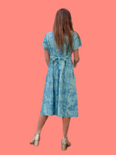 Charger l'image dans la galerie, Robe vintage Léanne - Maternité. Carreaux et fleurs anis. Taille M, 38, 40. Péro. Made in France.