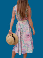 Charger l'image dans la galerie, Robe vintage Marjorie - Fleurs abstraites pastels. Coton. Taille M, 38, 40. C&A. Made in Belgium.