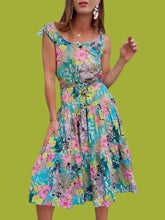 Charger l'image dans la galerie, Robe vintage Brigitte - Fleurs exotiques et épaules a nouer. Taille M, 38, 40. J.P Delfin. Made in France.