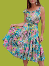 Charger l'image dans la galerie, Robe vintage Brigitte - Fleurs exotiques et épaules a nouer. Taille M, 38, 40. J.P Delfin. Made in France.