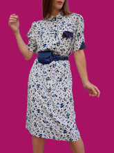 Charger l'image dans la galerie, Robe vintage Charlotte - Fleurie blanche et bleue. Taille M, 38, 40. Made in France.