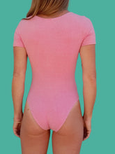 Charger l'image dans la galerie, Body vintage Samantha - Coton rose. Basio Athletic. Taille S, 36, 38.