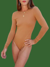 Charger l'image dans la galerie, Body Donatienne - Camel. Décolleté au dos. Taille S, 36, 38.