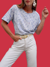 Charger l'image dans la galerie, Blouse vintage Molly - Fleuri parme. Taille XL, 42, 44.