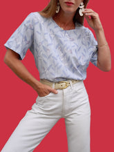 Charger l'image dans la galerie, Blouse vintage Molly - Fleuri parme. Taille XL, 42, 44.