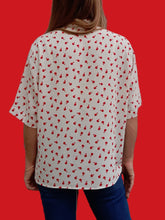 Charger l'image dans la galerie, Chemisier vintage Nina - Imprimé pommes. Taille XXL, 44, 46. Caroline Rohmer. Made in Italy