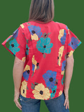 Charger l'image dans la galerie, Haut vintage Maélis - Fleurs hawaïennes. Taille L, 40, 42. Jean Chancel. Made in France.