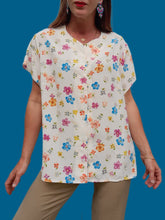Charger l'image dans la galerie, Chemisier vintage Marjolène - Imprimé floral. Taille XXL, 44, 46. Françoise de France