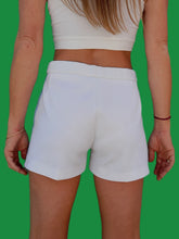 Charger l'image dans la galerie, Short vintage Claire - 3 bandes blanc et bleu ciel. Taille M, 38, 40. Adidas