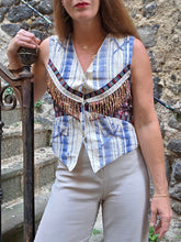 Charger l'image dans la galerie, Gilet vintage Amy - A frange de perles. Rayés écru et bleu. Taille M, 38, 40.