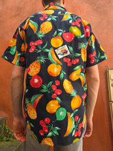 Charger l'image dans la galerie, Chemise vintage Jules - Imprimé fruité éclatant, tropical et vitaminée. Taille L, 40, 42. Alain Manoukian. Made in France