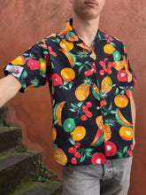 Charger l'image dans la galerie, Chemise vintage Jules - Imprimé fruité éclatant, tropical et vitaminée. Taille L, 40, 42. Alain Manoukian. Made in France