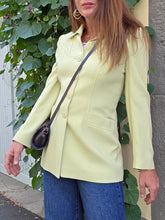 Charger l'image dans la galerie, Blazer long vintage Béatrix - Vert anis. Taille S, 36, 38. Surabaya. Made in France