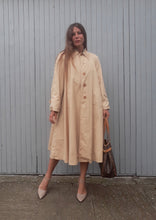 Charger l'image dans la galerie, Trench-Coat vintage Kamélia - Coupe Oversize. Beige. Taille M, 38, 40