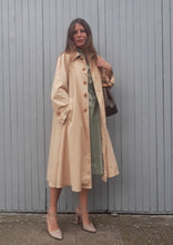 Charger l'image dans la galerie, Trench-Coat vintage Kamélia - Coupe Oversize. Beige. Taille M, 38, 40