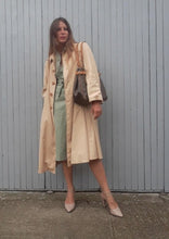 Charger l'image dans la galerie, Trench-Coat vintage Kamélia - Coupe Oversize. Beige. Taille M, 38, 40