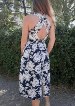 Charger l'image dans la galerie, Robe vintage Amandine - A bretelles croisées au dos. Taille XS ou 34, 36