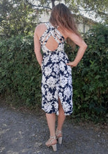 Charger l'image dans la galerie, Robe vintage Amandine - A bretelles croisées au dos. Taille XS ou 34, 36